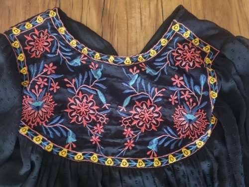 Beautiful Edition Dress with embroidered Detail - Size 12
