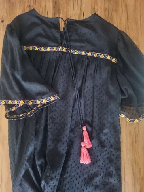 Beautiful Edition Dress with embroidered Detail - Size 12