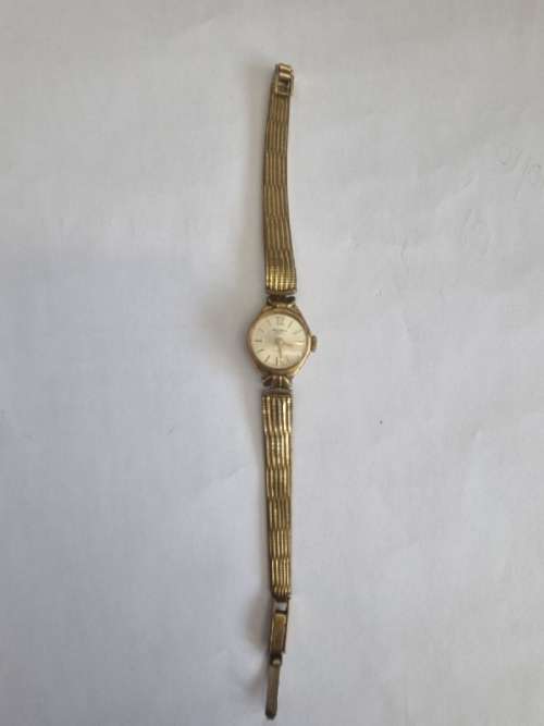 Vintage Medana Lever 17 Jewels Swiss Made Ladies Watch