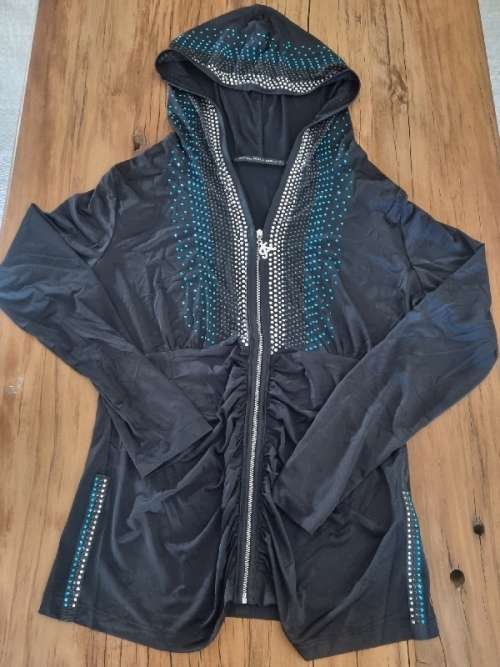 Casca Della Spiga Designer Bling Hoodie - Size M - New without tags