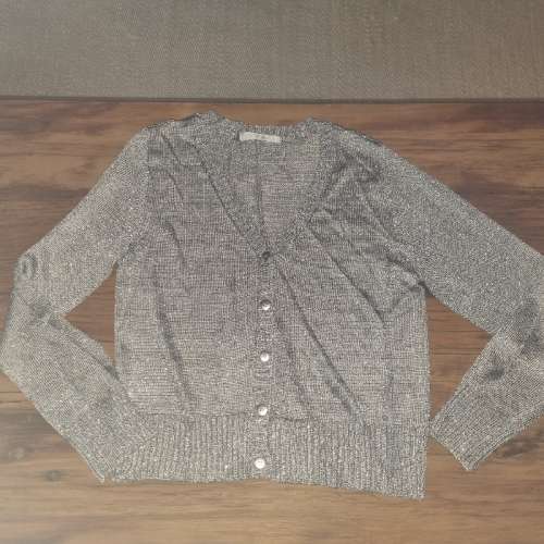 Beautiful Silver Woolworths Knitwear - Size M