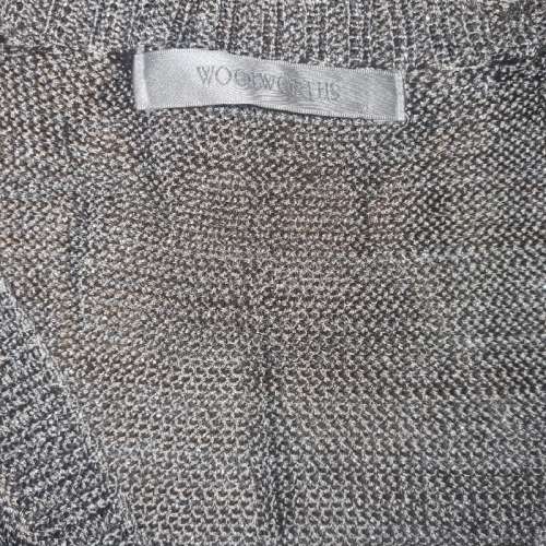 Beautiful Silver Woolworths Knitwear - Size M