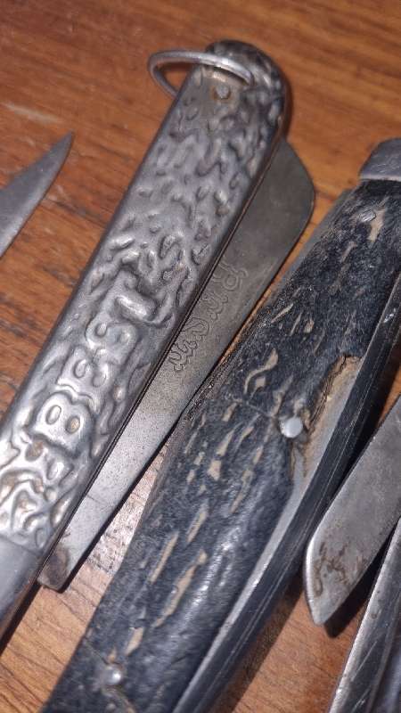5 x Vintage Pocket Knives - For parts or restoration