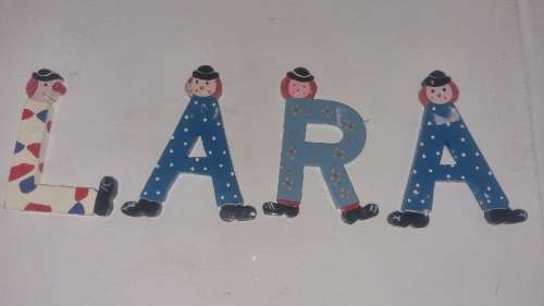 Wooden letters - LARA
