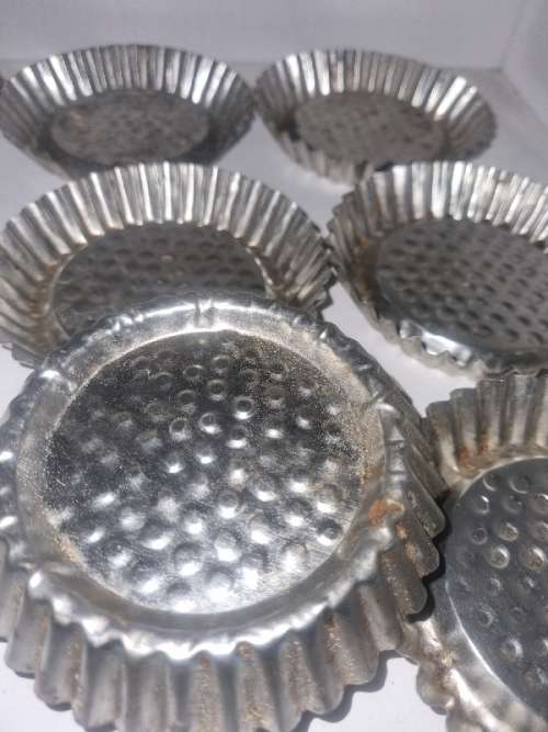 12 x Vintage Tart tins - Tart molds - Diameter 9.5cm each