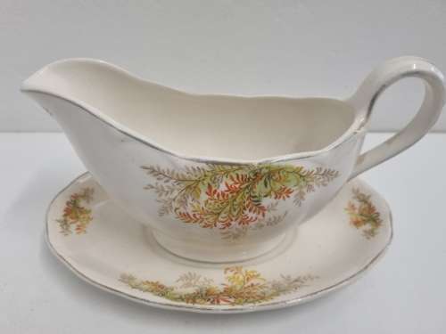 Vintage Gravy Boat and Saucer / Sauce Jug and Saucer - Grindley - England - Creampetal