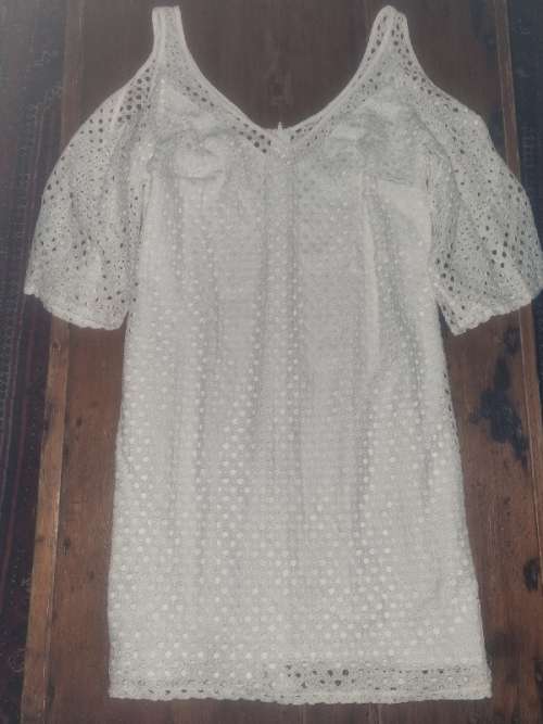 Beautiful White Off Shoulder Dress - Size M