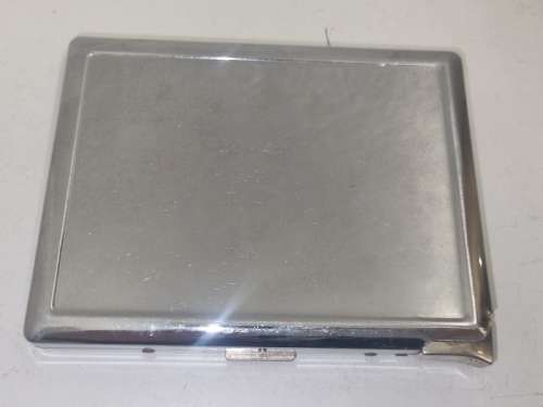 Vintage Metal Cigarette case with lighter