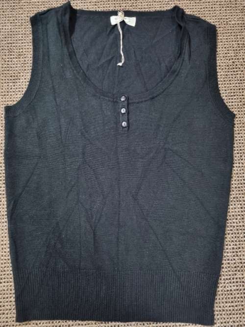 Woolworths Black Sleeveless Knitwear - Size M