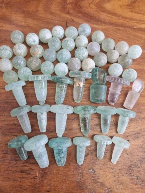 Large lot of Vintage Glass Bottle lids and marbles - see pictures