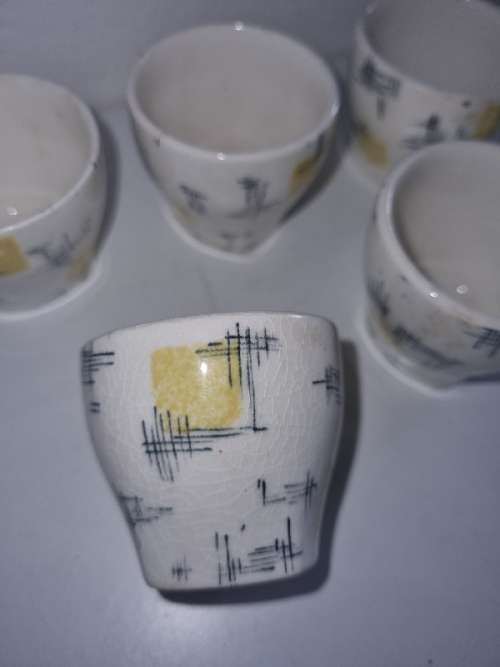 5 x Vintage Egg cups - Midwinter England