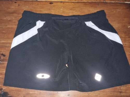 Salomon Fitness Shorts - Size L