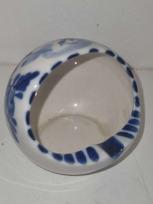 Beautiful Handpainted Delft Ashtray