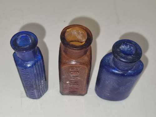 3 x Small Vintage Bottles - Height - 6.3cm