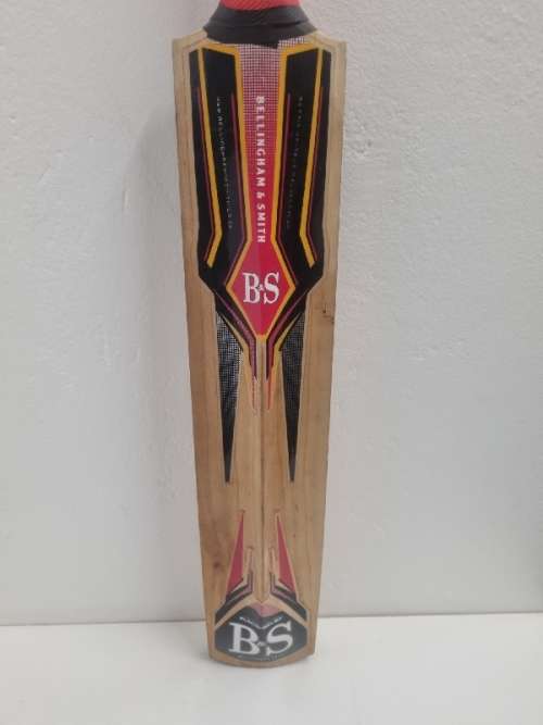 Bellingham & Smith Cricket Bat - B&S Fireball Bat