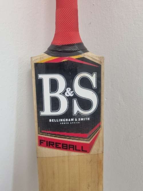 Bellingham & Smith Cricket Bat - B&S Fireball Bat