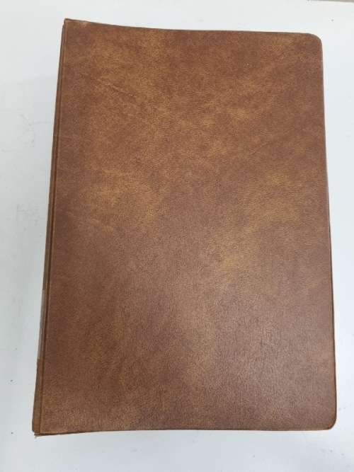 6 Volumes National Geographic Magazines - 1976 - Neatly bound together in file