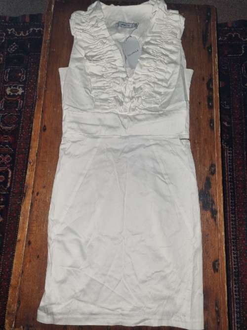 Beautiful Pringle Dress - Size 12 - New