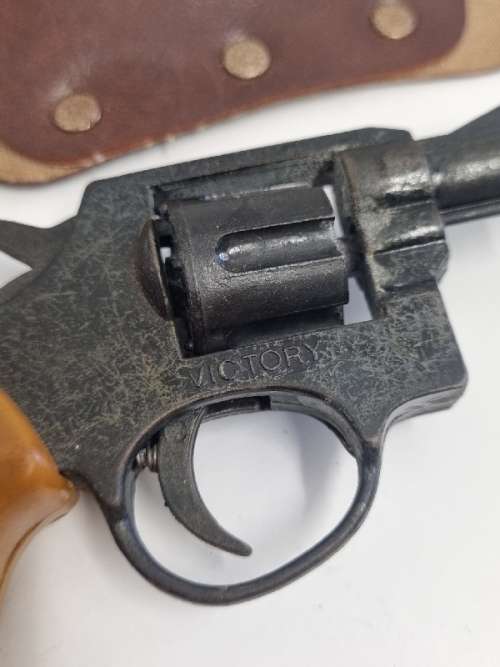 Small Victory Toy Clap Gun - Made in Hong Kong - Working Condition