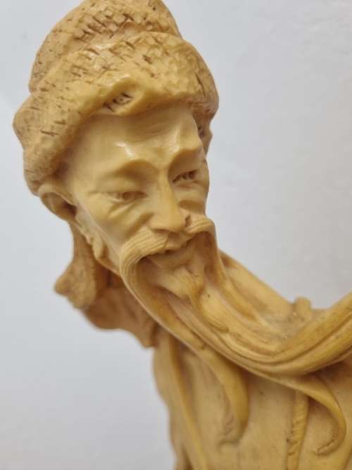 Large Figurine - Chinese Fisherman - Lots of detail - Height - 48cm