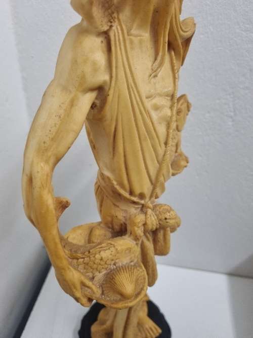 Large Figurine - Chinese Fisherman - Lots of detail - Height - 48cm