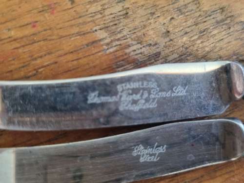 2 x Vintage Mini Bone Handle Knives - 12cm