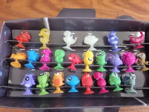 Stikeez Collectors Album - Complete