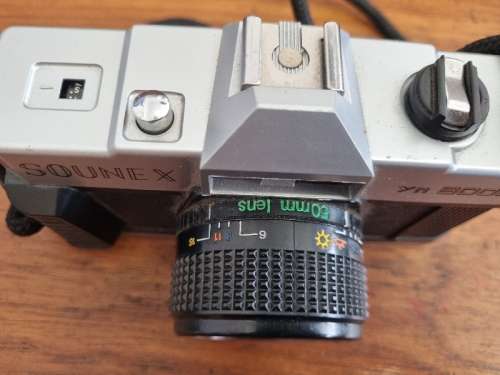 Vintage Sounex yn8000 camera