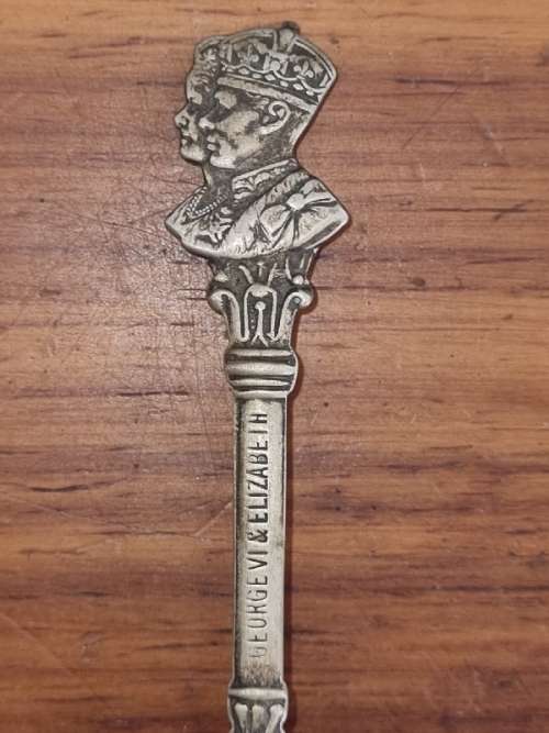 George VI & Elizabeth Commemorative Teaspoon EPNS - 1937