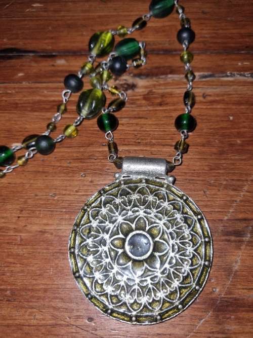 Beautiful Necklace with beaded detail
