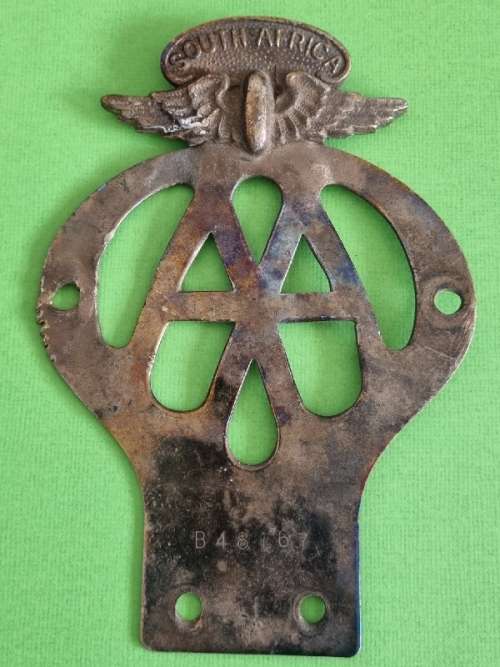 Vintage Metal AA South Africa / Suid Afrika Car Badge