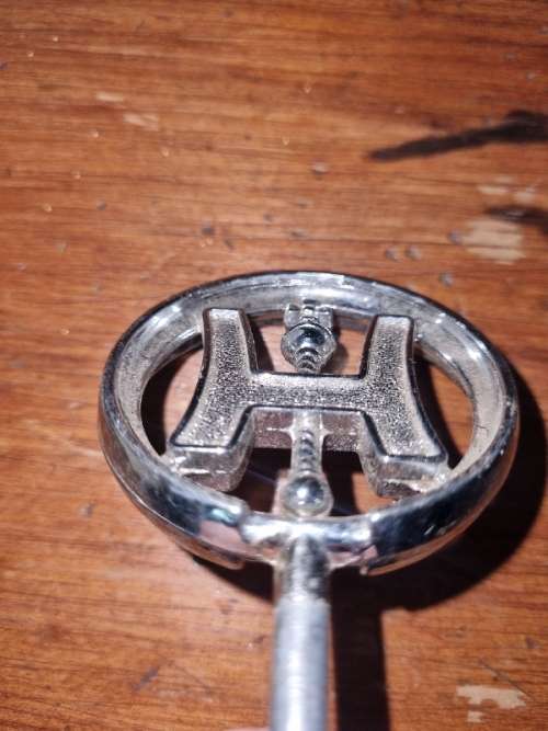 Vintage Hillman Car Emblem / Badge