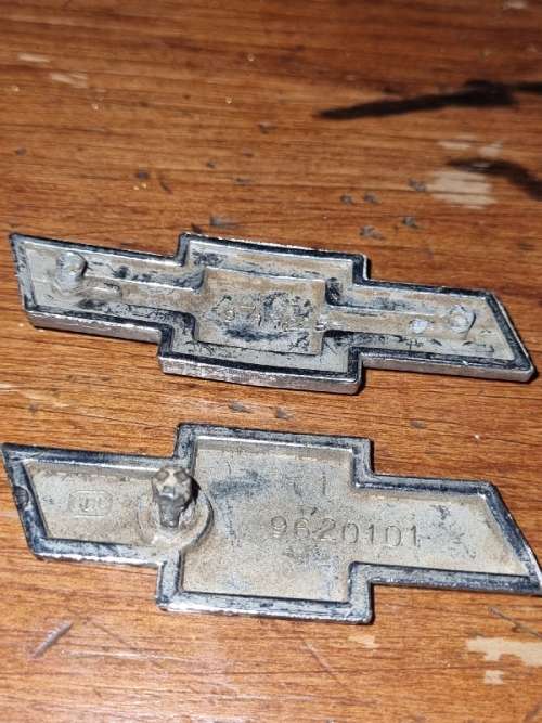 2 x Vintage Metal Chevrolet Car Badges - 6.5cm x 2cm each