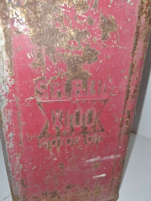 Vintage Shell Motor Oil Tin - See pictures