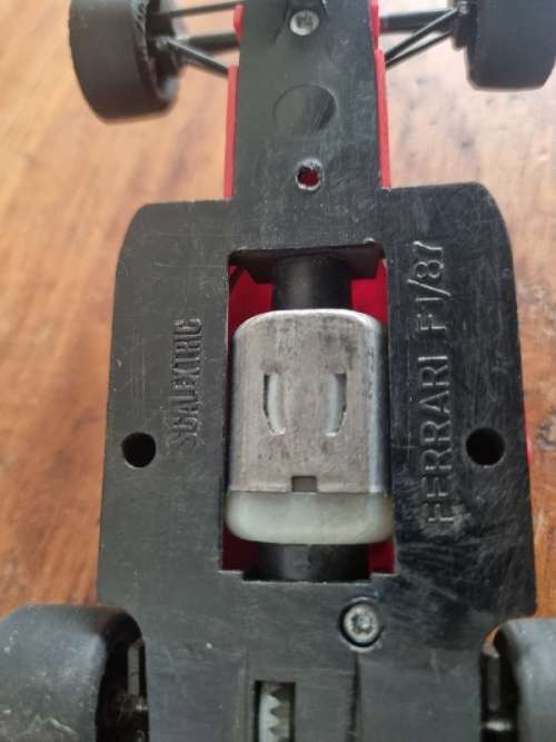 Scalektric Slot Car - Ferrari F1 / 87 - Working - See pictures