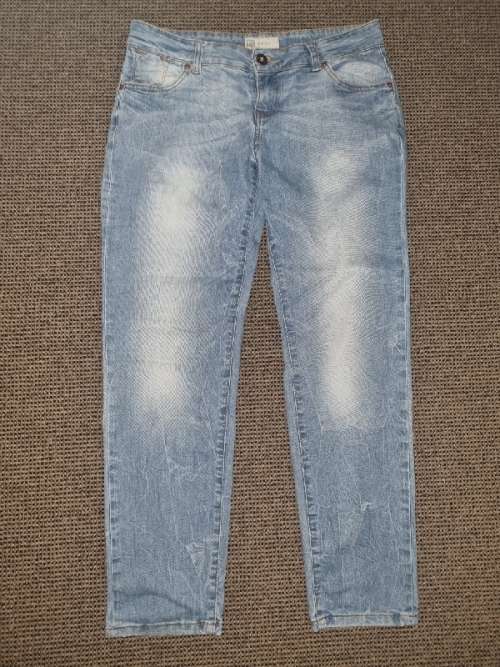 Slim Leg Jeans - Size 10