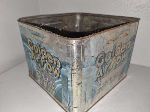 Vintage Golden Arrow Tabak / Tobacco Tin - Height 17cm - No Lid