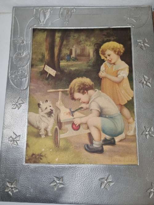 4 x Vintage pictures in metal frames - Beautiful!!
