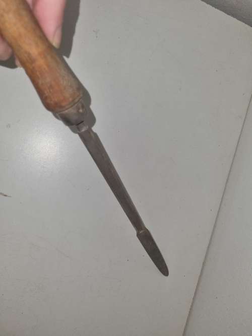 Bearing Scraper Tool with wooden handle - 39cm
