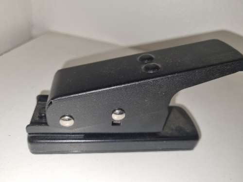 Guitar pick punch
