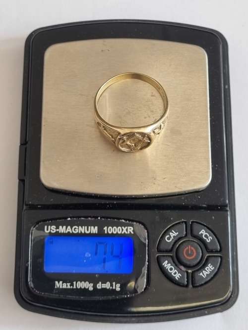 Vintage Masonic 9ct gold ring