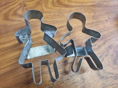 2 x Vintage Cookie Cutters - Man & Woman
