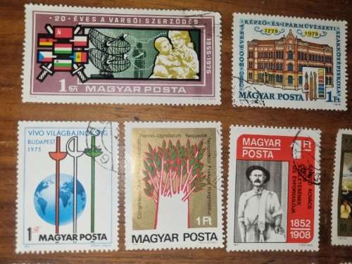 20 x Magyar stamps