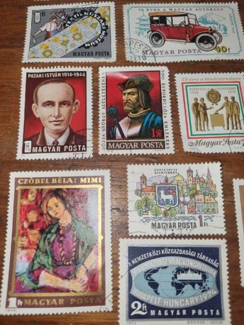 20 x Magyar stamps