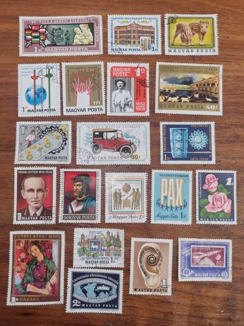 20 x Magyar stamps