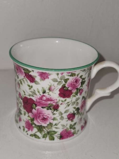 Beautiful Milton China Staffordshire England Fine Bone China Floral Mug