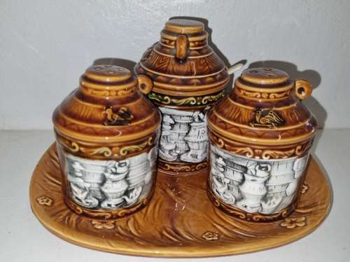 Beautiful Vintage Condiment set - Made in Japan - Salt & Pepper, tray, etc.
