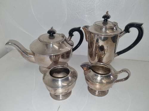 Vintage 4 Piece Silver Plated Tea / Coffee Set - Made in England