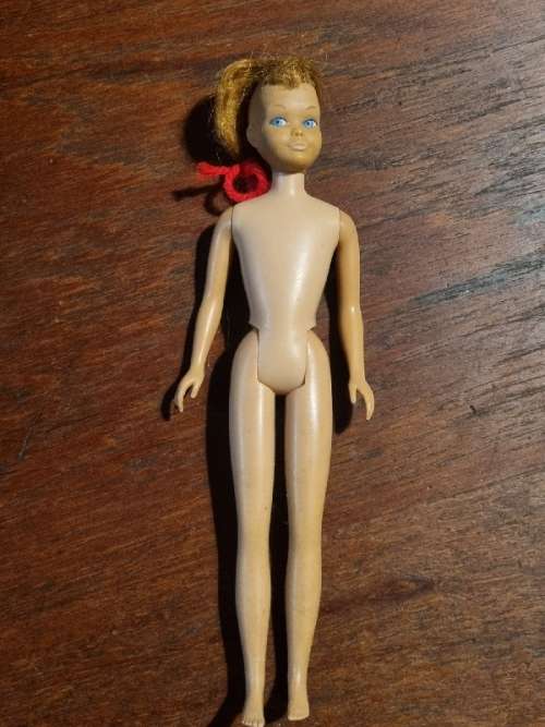 Vintage Original 1963 Barbie Skipper Doll - Mattel Inc. with extra clothes and shoes