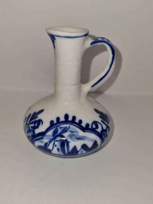 Small Hand painted Delft Blue Item - 8cm